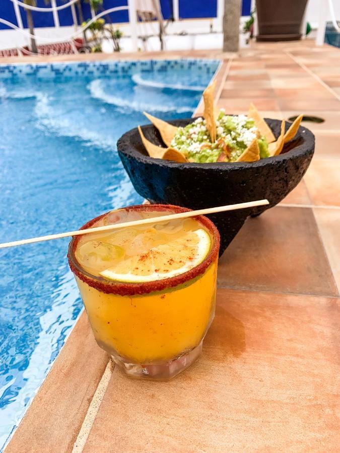 La Iguana Vallarta Lgbt Adults Only - Romantic Zone - Party Clubbing Street Puerto Vallarta Luaran gambar
