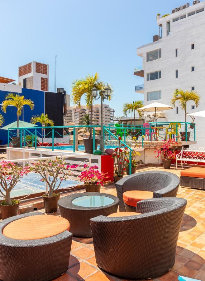 La Iguana Vallarta Lgbt Adults Only - Romantic Zone - Party Clubbing Street Puerto Vallarta Luaran gambar